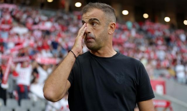 MK体育在线-【独家】三镇3选1情定葡甲最佳主帅 或将签约1年