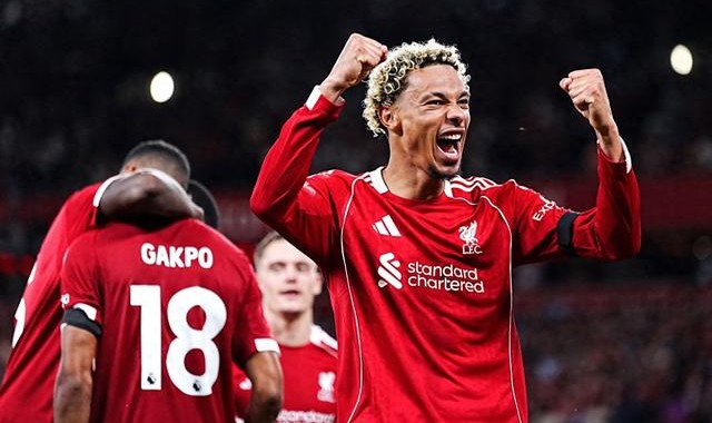 MK体育在线-欧冠关键战！利物浦赢球将直通16强 5场0球萨拉赫期待破荒|穆罕默德·萨拉赫|中卫|埃基蒂克|卡拉巴赫|远藤航_新浪体育_新浪新闻