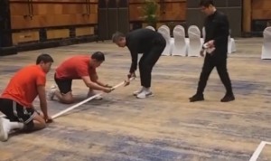 MK体育-亚洲杯决赛前在酒店临时改场地 郭士强:把对手战术给球员摆一下