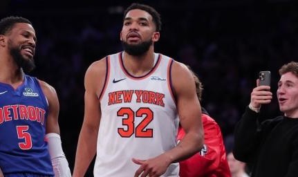 锡伯杜的球队不会防守？尼克斯关键时刻锁不住活塞