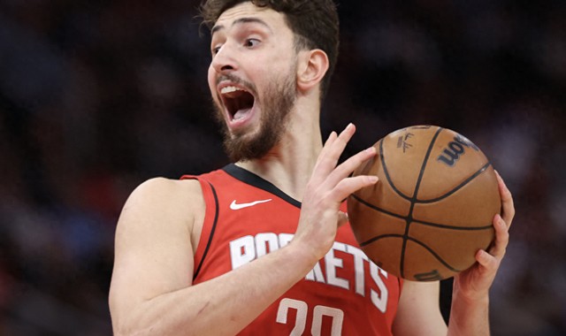 MK体育官网-申京你太狠了，又创造21世纪绝无仅有的纪录，难怪杜兰特做二当家|灰熊队|凯文·杜兰特|火箭|篮板|肯塔维奥斯-卡德威尔-波普_新浪体育_新浪新闻